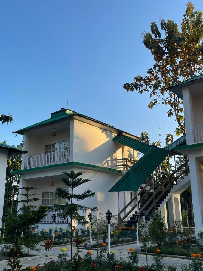 Jaldapara Forest Tourist Lodge Jftl Madari Hat Exteriér fotografie