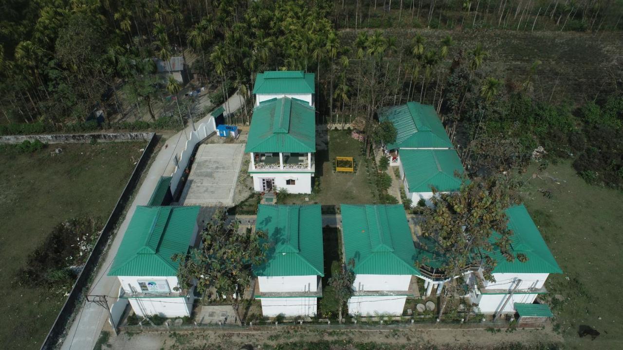 Jaldapara Forest Tourist Lodge Jftl Madari Hat Exteriér fotografie
